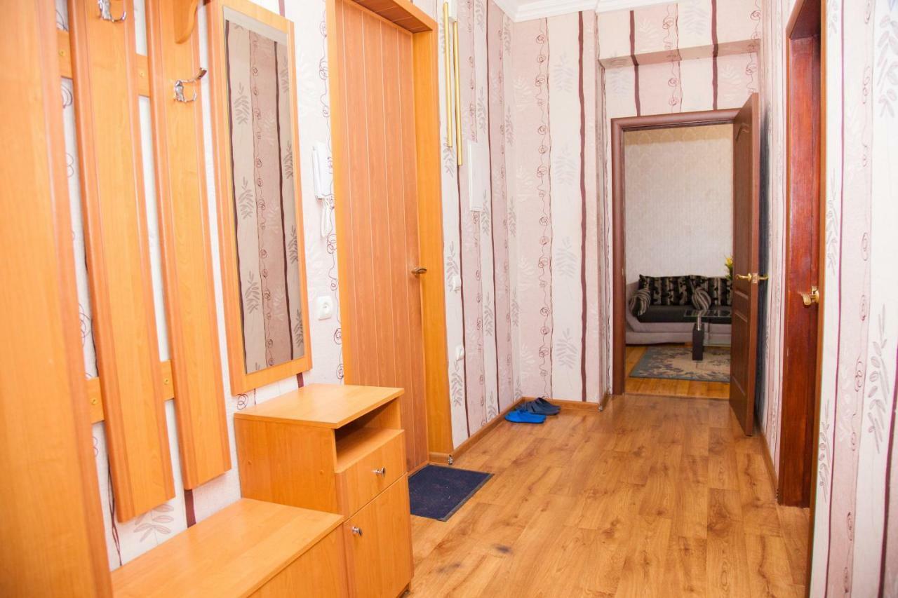 Apartment On Stalevariv Street 7 Zaporizhia Eksteriør billede